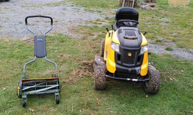 M pour Manuelle (Tondeuse Manuelle)