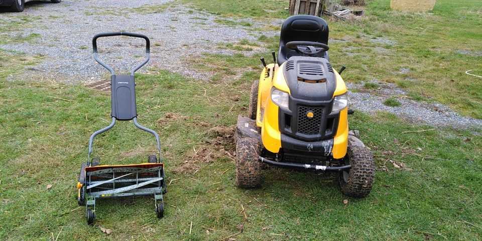 M pour Manuelle (Tondeuse Manuelle)